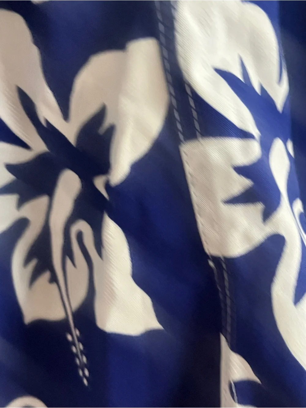 NWT Bali Unisex Hawaiian Floral Shorts Side Pocket Blue & White Cotton Blend Med